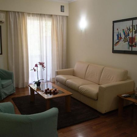 Luxurious Apartment In Central Атина Екстериор снимка
