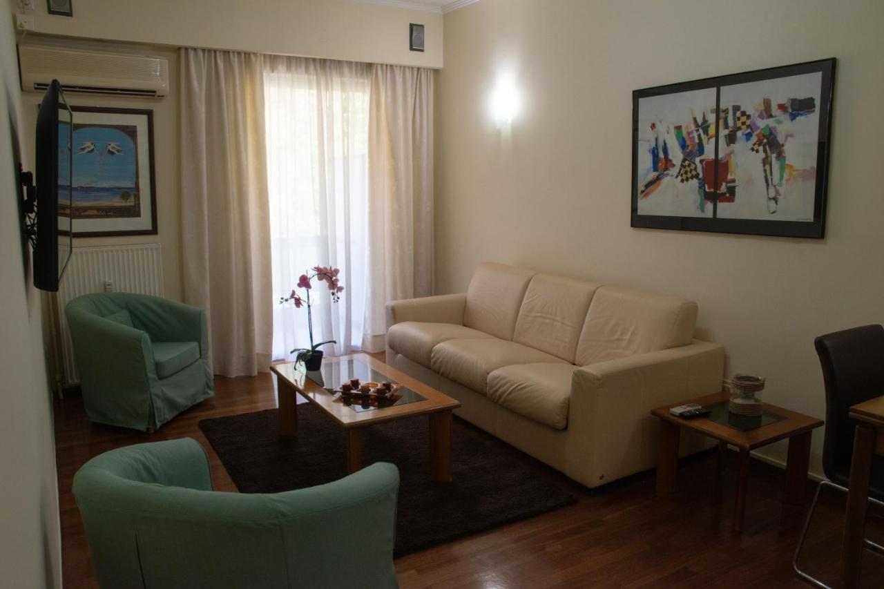 Luxurious Apartment In Central Атина Екстериор снимка